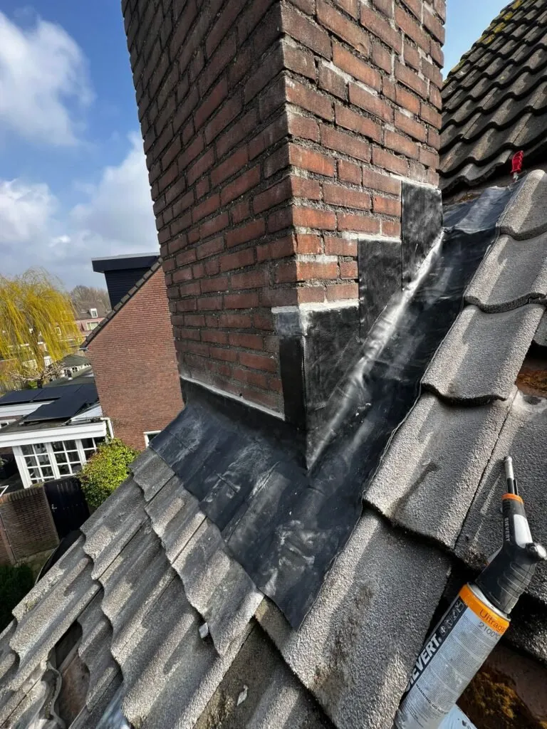 Schoorsteenreparatie uitgevoerd