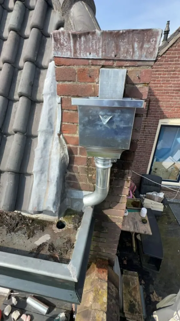 Zinkwerk — goten en dakranden